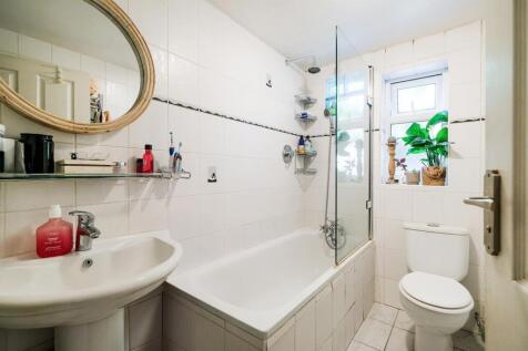 47 Hamilton Road E17-7_web.jpg
