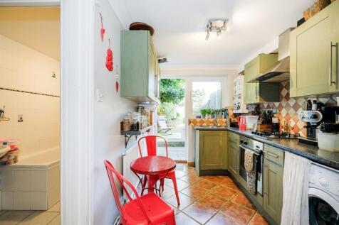47 Hamilton Road E17-9_web.jpg