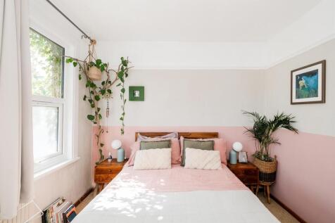 47 Hamilton Road E17-12_web.jpg