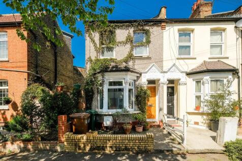 47 Hamilton Road E17-23_web.jpg