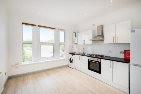 20 North Birkbeck Road - Flats 2, 3, 4-22_web.jpg