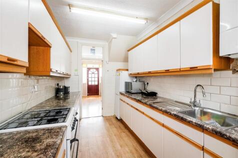 74 Tower Hamlets Road-9.jpg