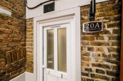North Birkbeck studio ground floor flat-25_web.jpg