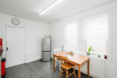 fff 64 Lindley Road-10_web.jpg