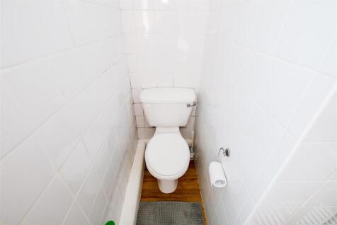 71 Bryon Road-4.jpg