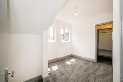 78-80 Spruce Hills Flat 5-19_web.jpg