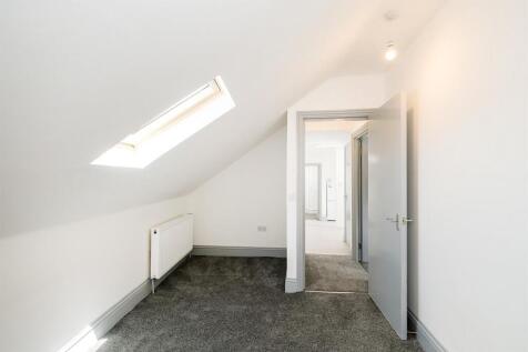 78-80 Spruce Hills Flat 5-13_web.jpg