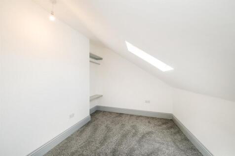 78-80 Spruce Hills Flat 5-14_web.jpg