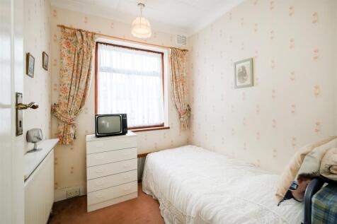 104 Matlock road-2.jpg
