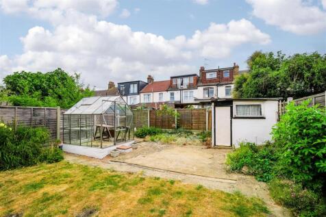 104 Matlock road-24.jpg