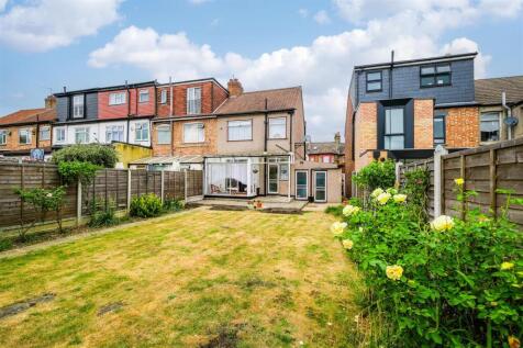 104 Matlock road-27.jpg
