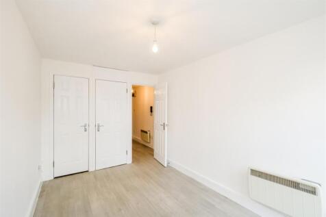 61 Latchingdon court-4.jpg