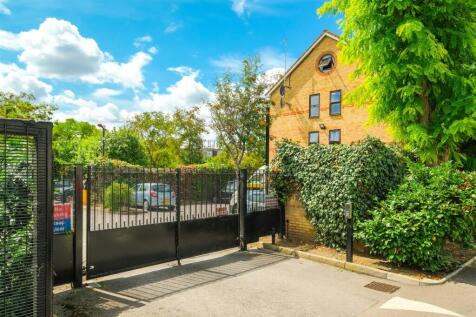 61 Latchingdon court-16.jpg