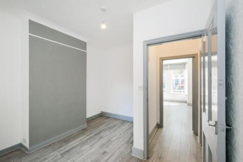 32 Campbell Road-6_web.jpg