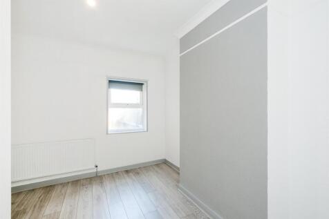 32 Campbell Road-8_web.jpg
