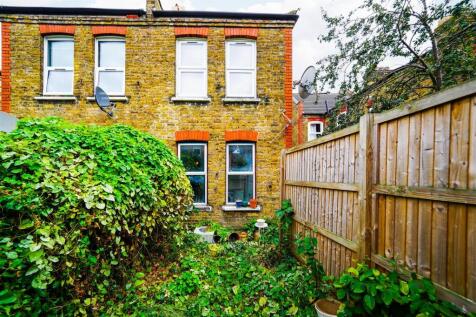 60 Bloxhall Road-8.jpg