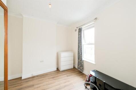 152b Church Road-4.jpg