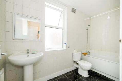 152b Church Road-10.jpg