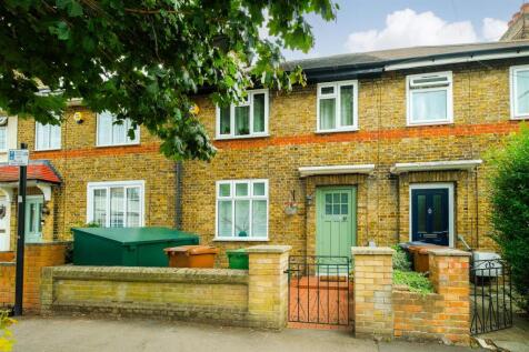 4 Douglas Avenue-34.jpg