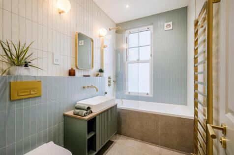 169 Peterborough Road furnished-34.jpg