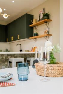 169 Peterborough Road furnished-26.jpg