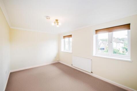 14a Guildford Road-1.jpg