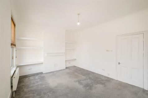 251a high road-12.jpg