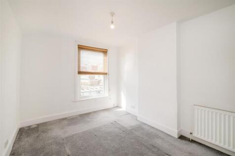 251a high road-2.jpg