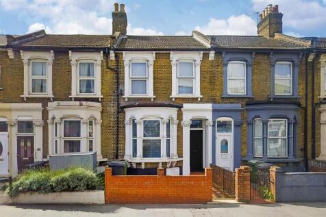 251a high road-15.jpg