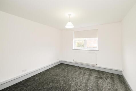 Flat 5, 188 Wanstead Lane-3_web.jpg