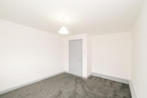 Flat 5, 188 Wanstead Lane-5_web.jpg