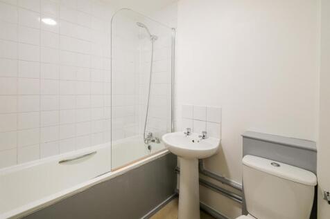 Flat 5, 188 Wanstead Lane-2_web.jpg