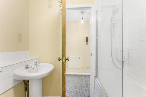 71 Latchingdon court-4.jpg