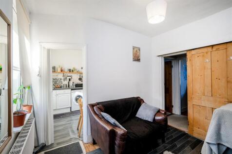 54 Camden Road-9.jpg