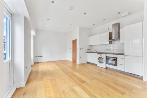 104 quant building-7.jpg