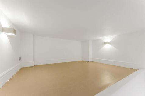 104 quant building-13.jpg