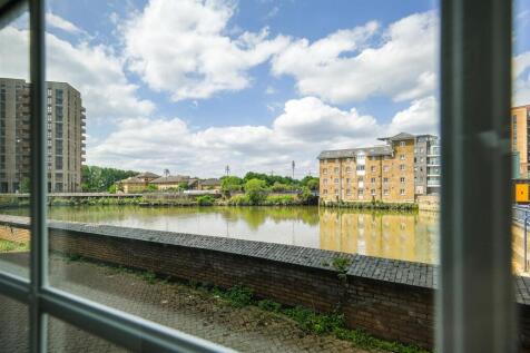 12 Quayside House-18_web.jpg