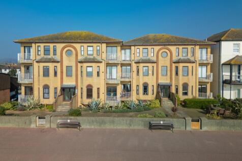 Moyle Court