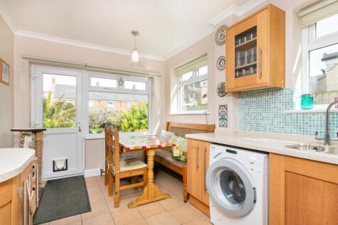 Kitchen/breakfast rm