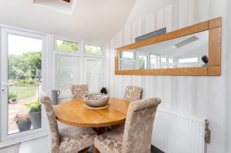 Garden room