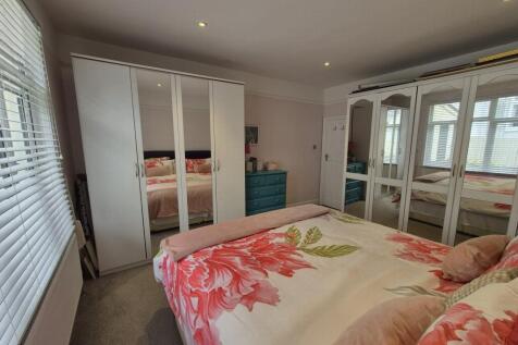 GF bedroom
