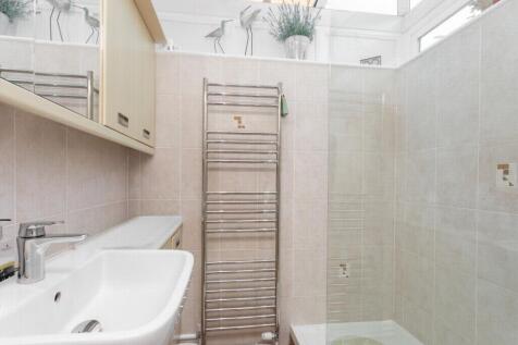 GF shower room