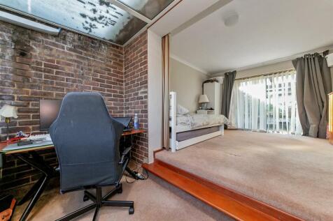 29GarrardWay-21.jpg