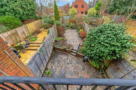 4GranaryClose-28.jpg