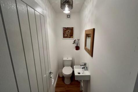 cloakroom.jpg