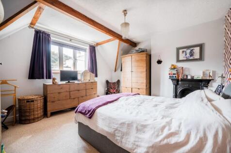 16 BEDROOM 3.jpg