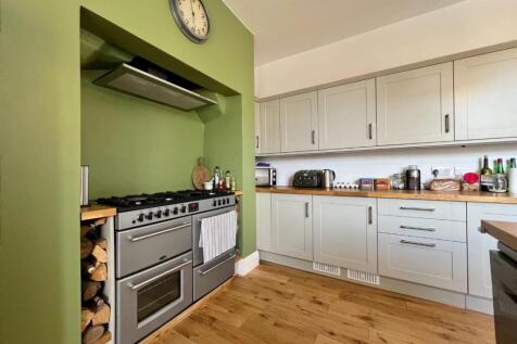 kitchen3.jpg