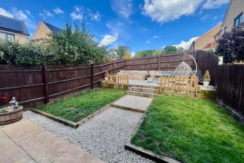 Wyatt Close - Rear 2.jpg
