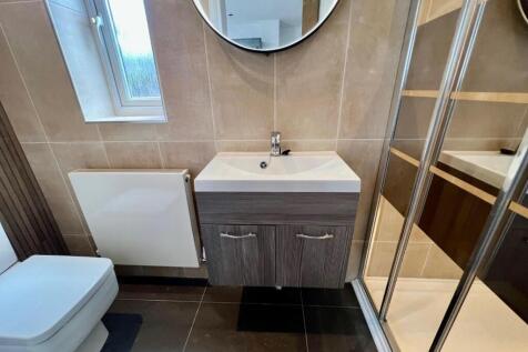 35 Upper Poole Road - Shower room..jpg
