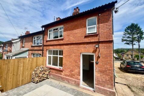 35 Upper Poole Road - Front Photo.jpg
